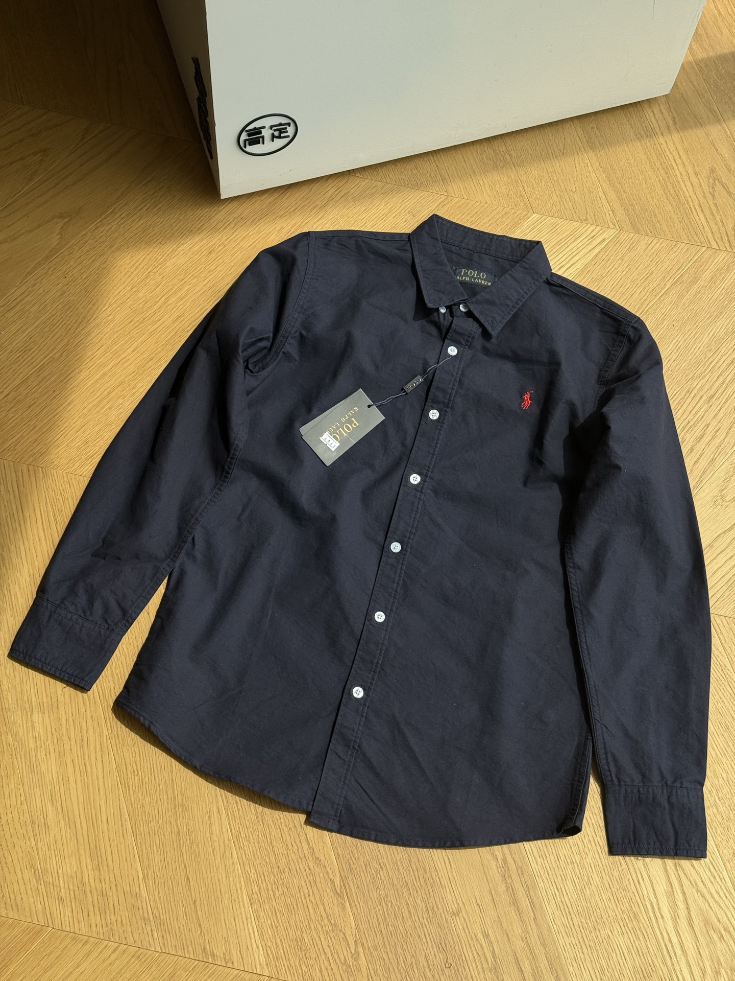 ネイビーブルー