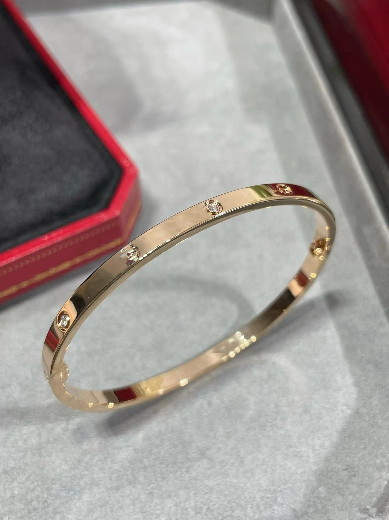 ローズ - ナローバージョン - 4 つのダイヤモンド