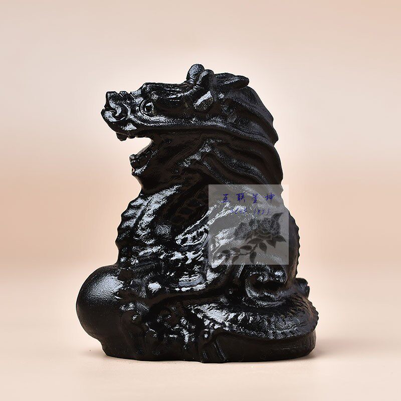 ドラゴン Lサイズ 高さ約10cm