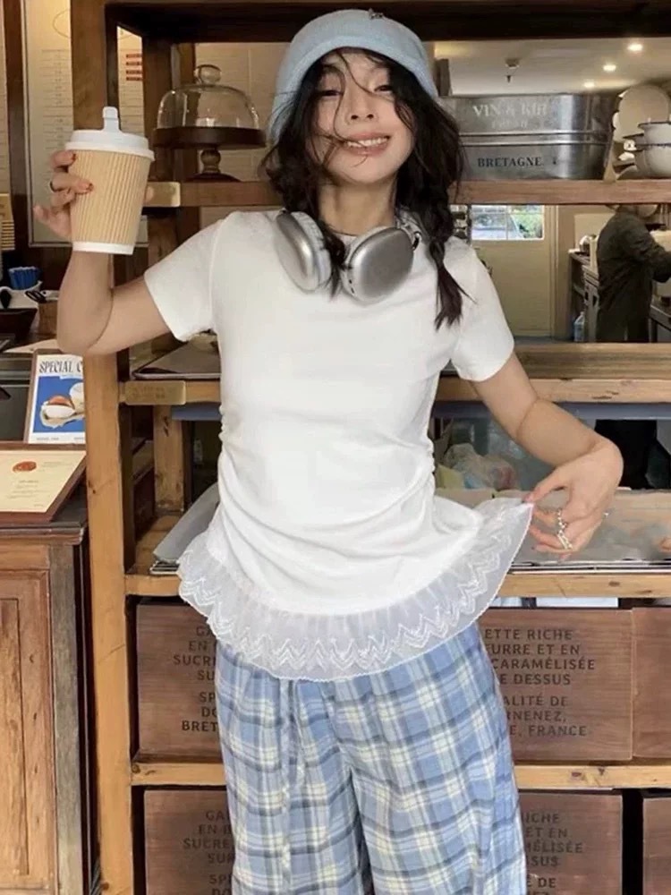 白