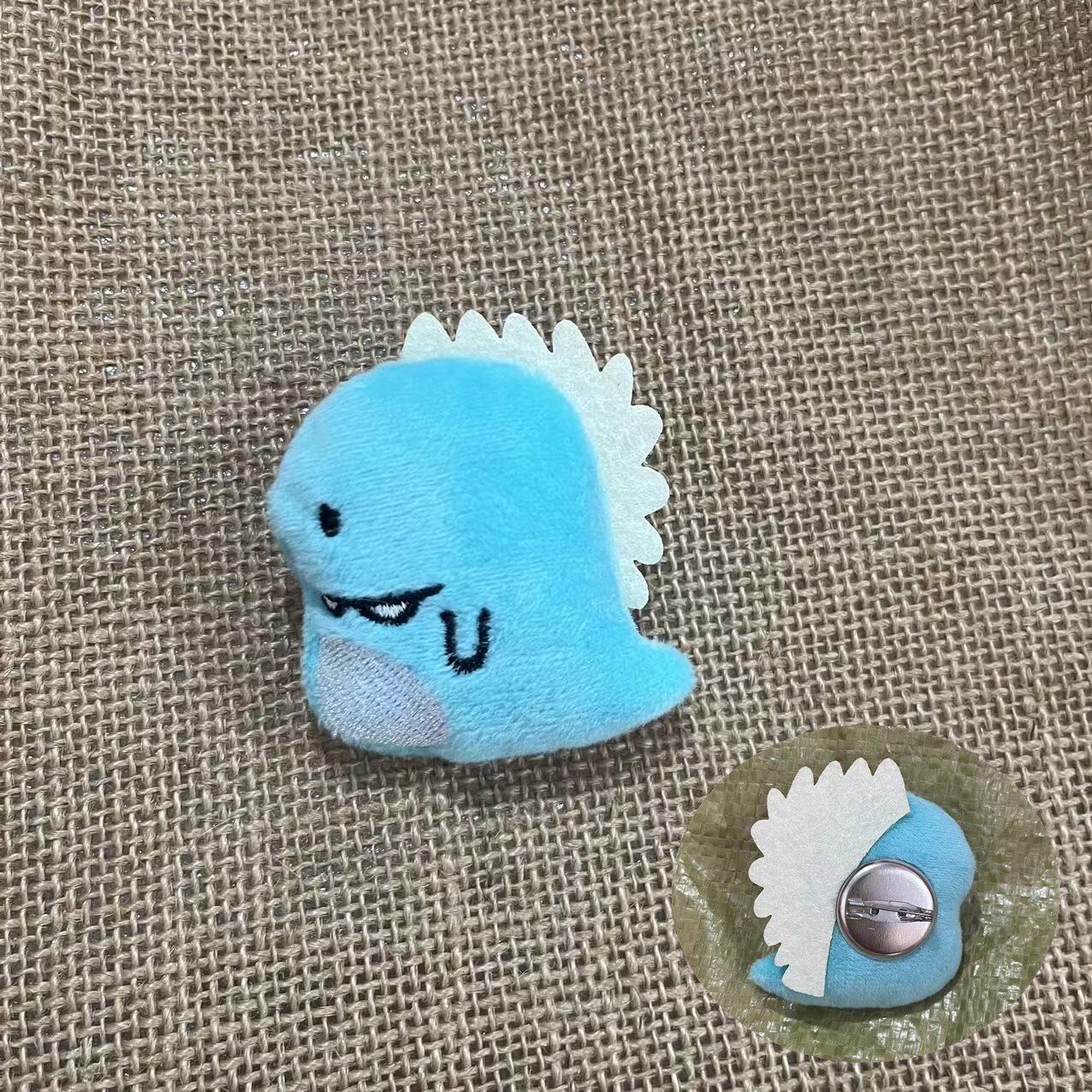 素直な龍【ブローチ】