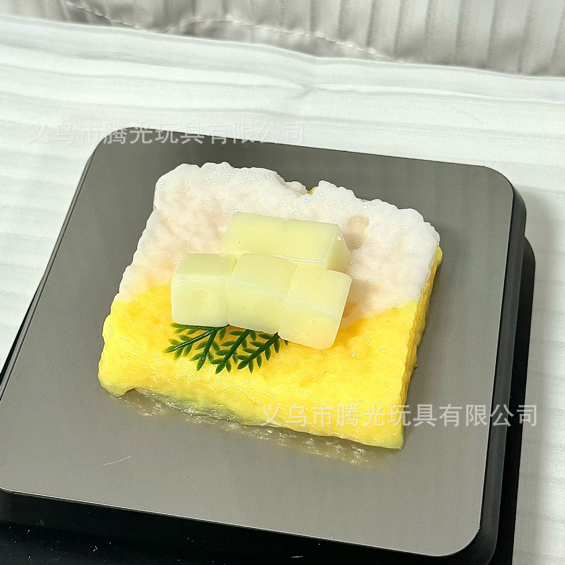 マンゴー一層厚トースト