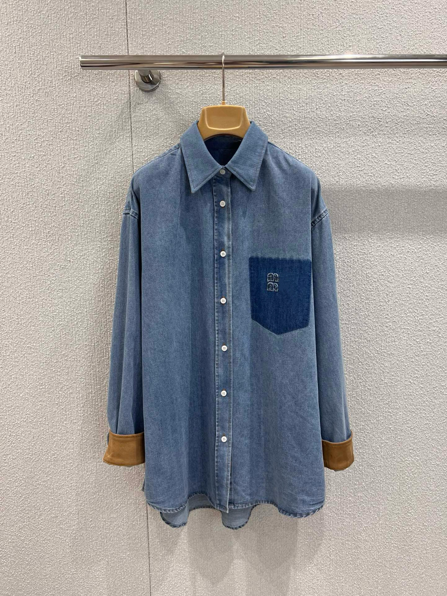 ロングシャツ
