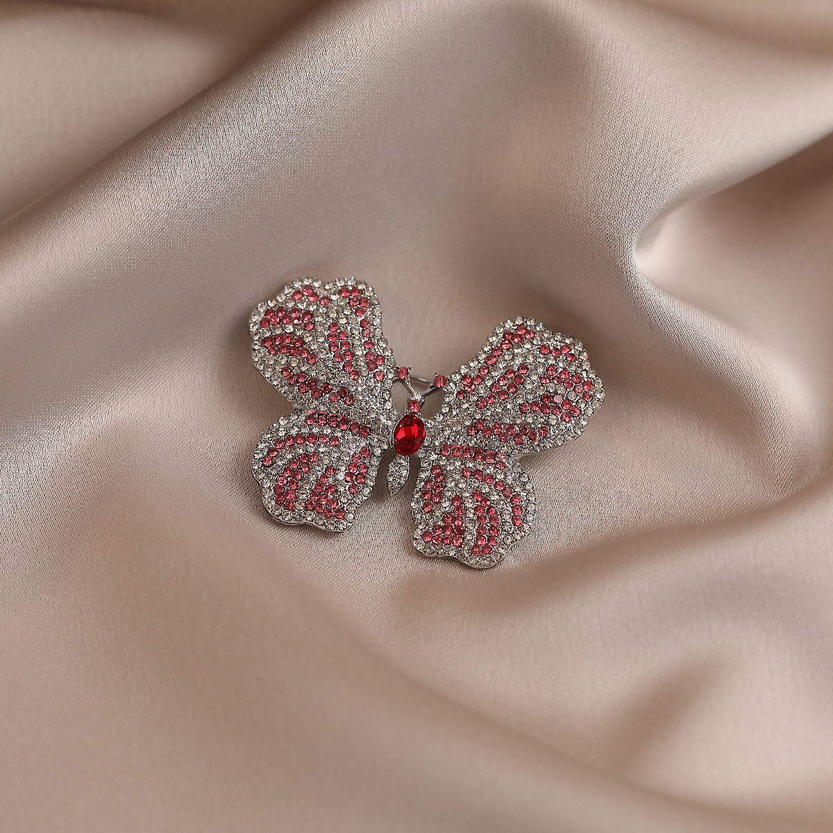 ピンクの蝶 No.602