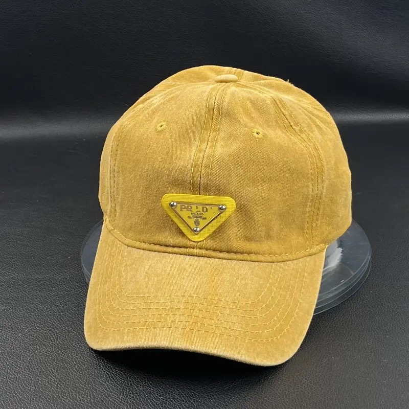 洗った黄色い帽子の黄色いラベル