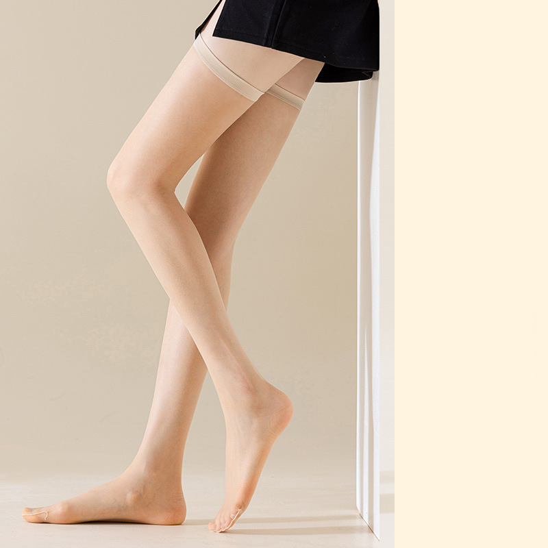 クリスタルシルクニーソックス【肌色】