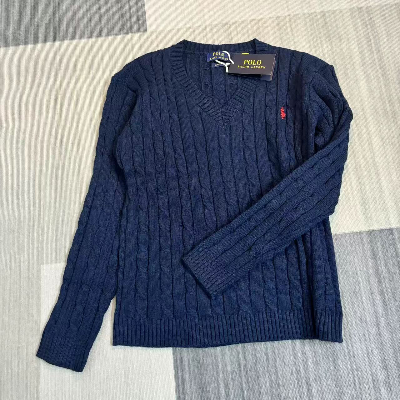 ネイビーブルー