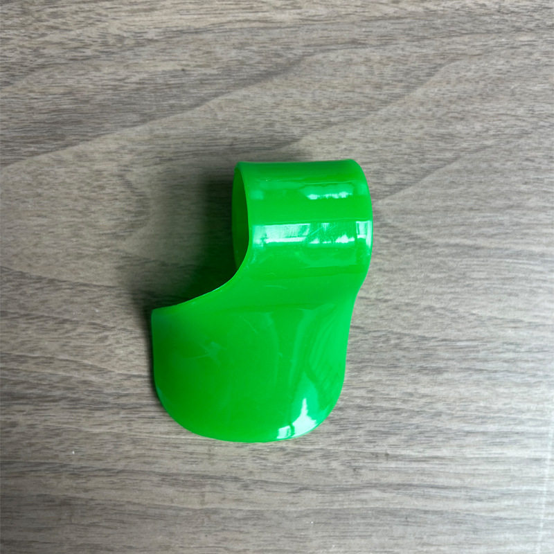 グリーン (裸服)