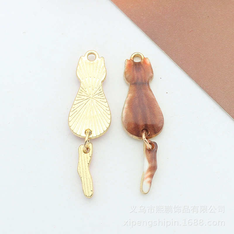 1#茶色の垂れ尾猫