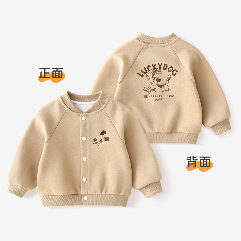 カーキ色のかわいい犬