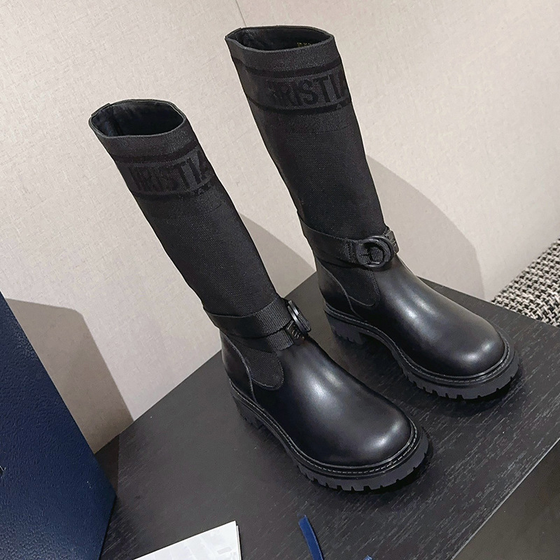 黒 [[正しい文字 1√1]]