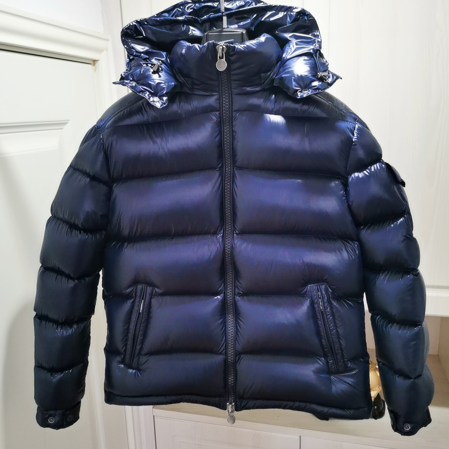 ネイビーブルー