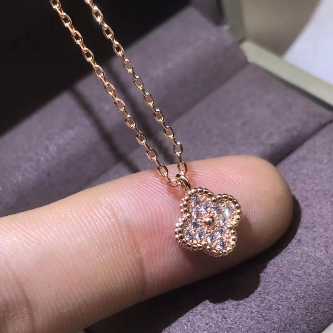 ミニドリルネックレスバラ金