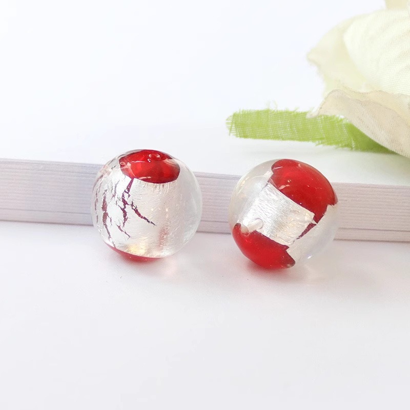 赤い二穴銀箔エッセンシャル オイル ビーズ 1 個