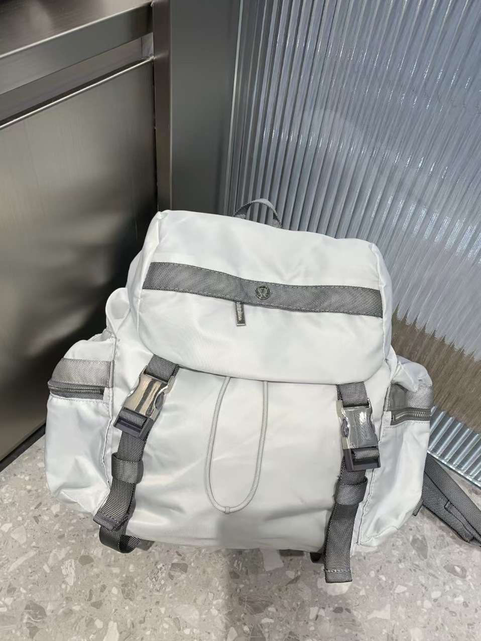 ウォータードロップ シルバー 14L