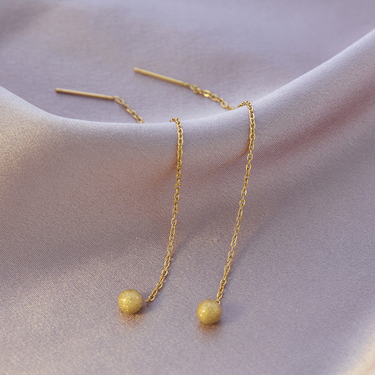 つや消しビーニーイヤーワイヤー