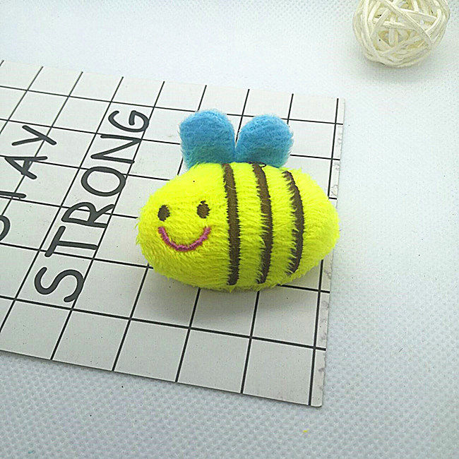 ハチ【ブローチ】