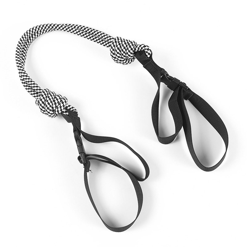 黒のショルダーストラップ