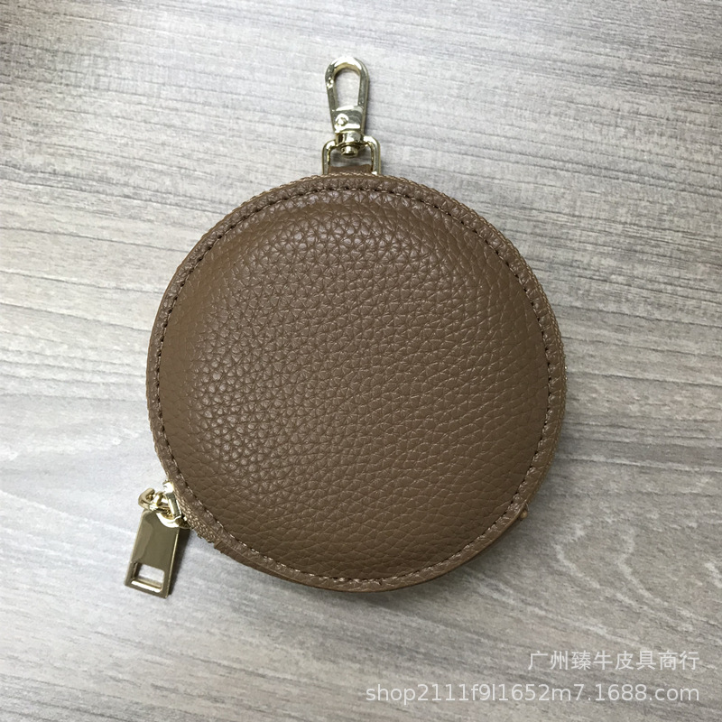 濃い灰色の茶色
