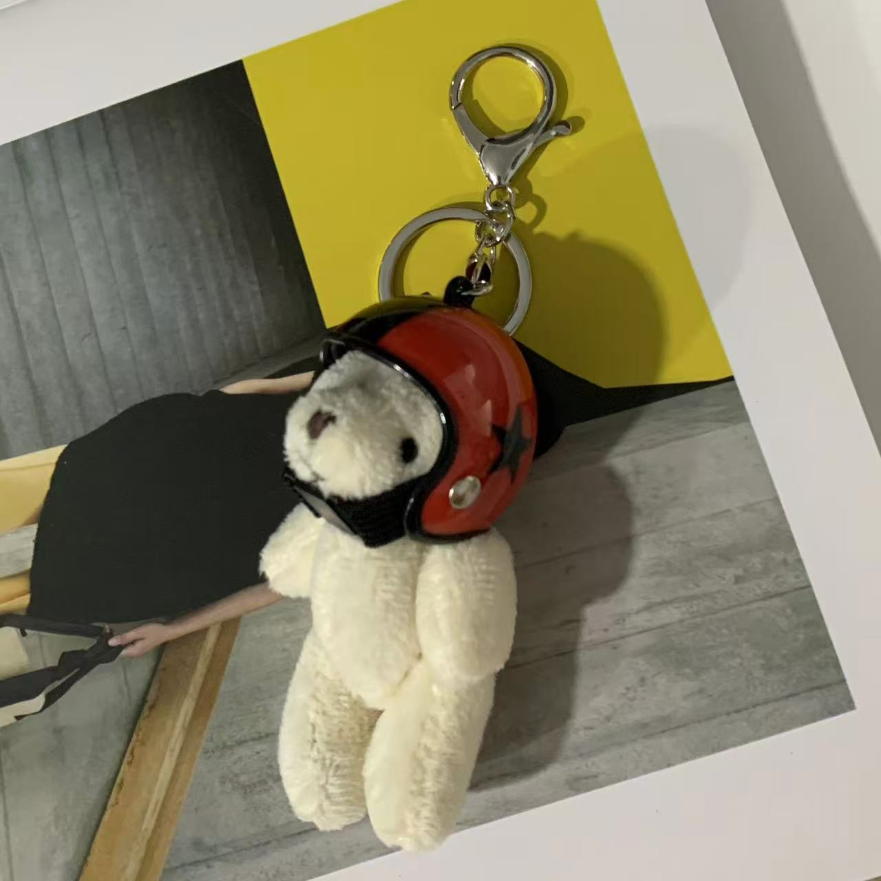 赤黒五芒星【バイク白熊】