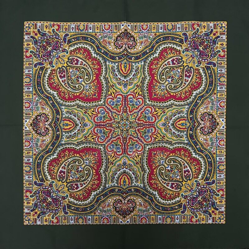 幾何学模様のミリタリーグリーン