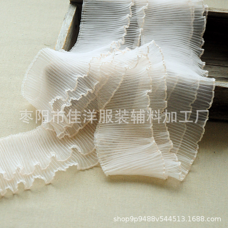 薄いシャンパン