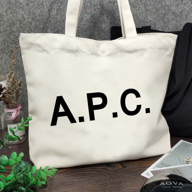 Apc黒字ベージュ