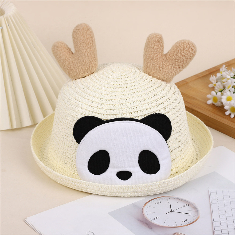 カールした乳白色