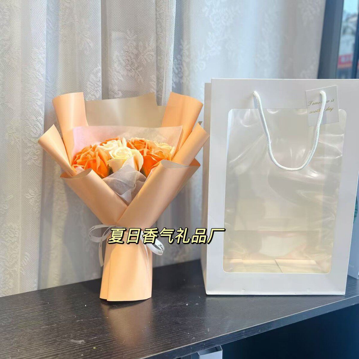 オレンジローズ シャンパンローズ ミックス + ウィンドウバッグ