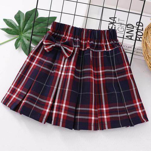 紺と赤のチェック柄の学生服スカート