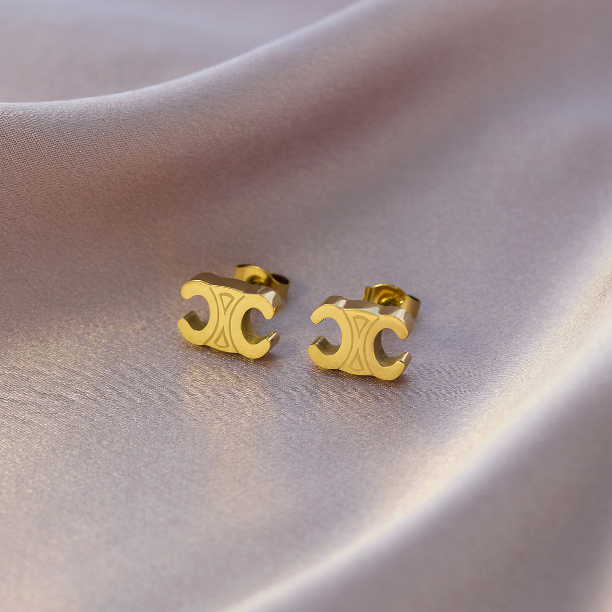 雰囲気のあるイヤリング