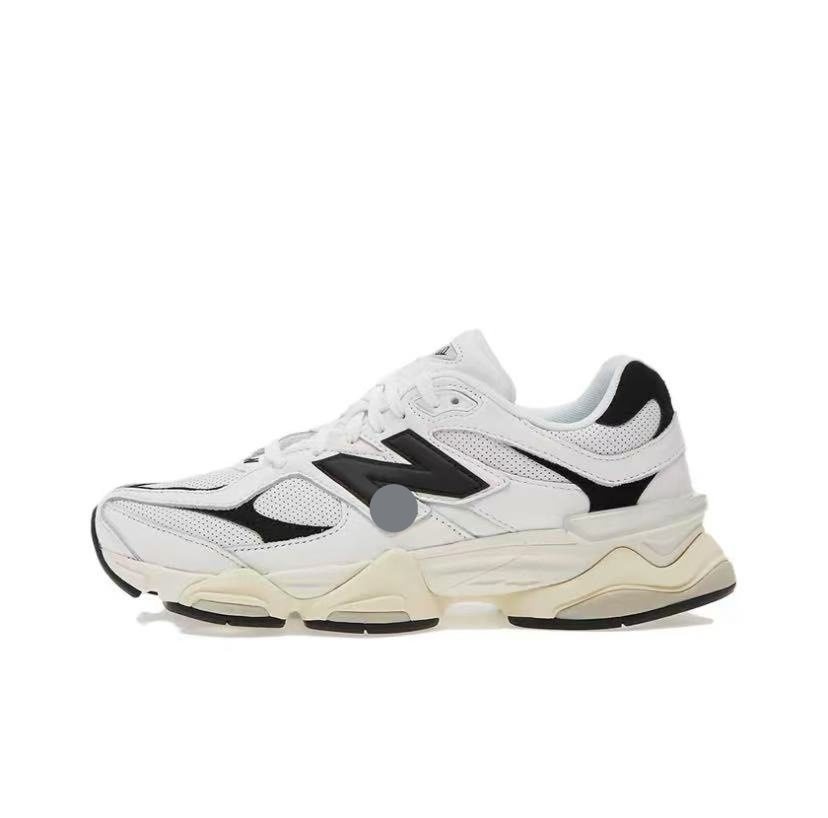 U9060AAB ホワイト ブラック