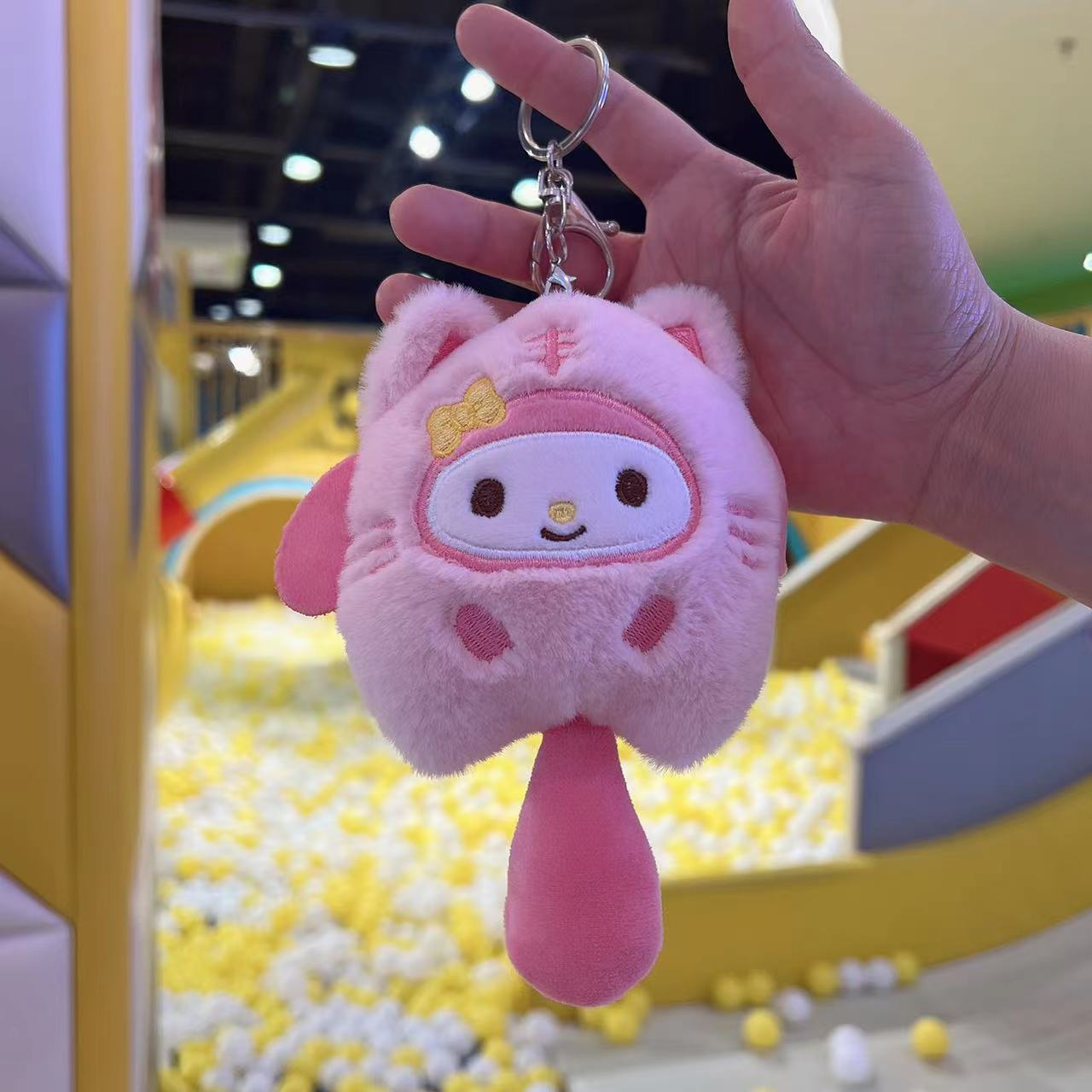 女装ピンクビッグテール+シルバーバックル