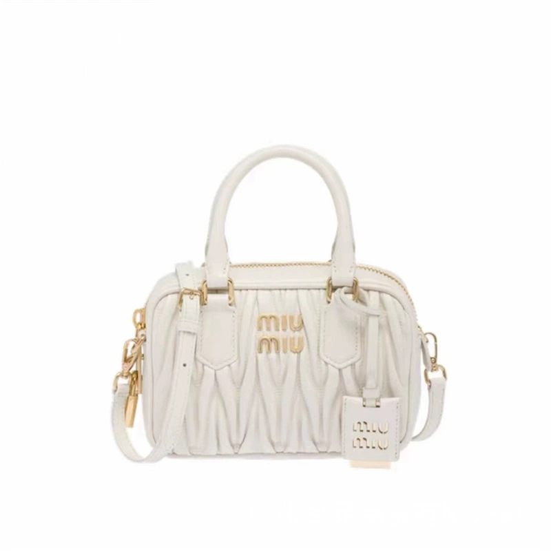 19CM ホワイト (ギフトボックス包装)