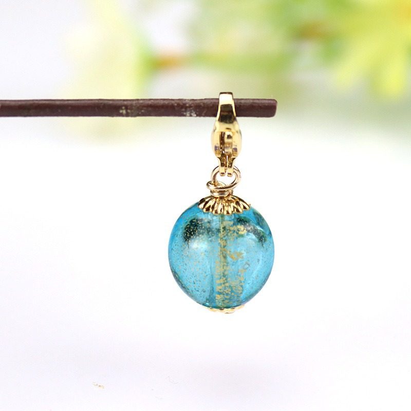 ライトブルーゴールド箔エッセンシャルオイルビーズペンダント（ロブスタークラスプ）