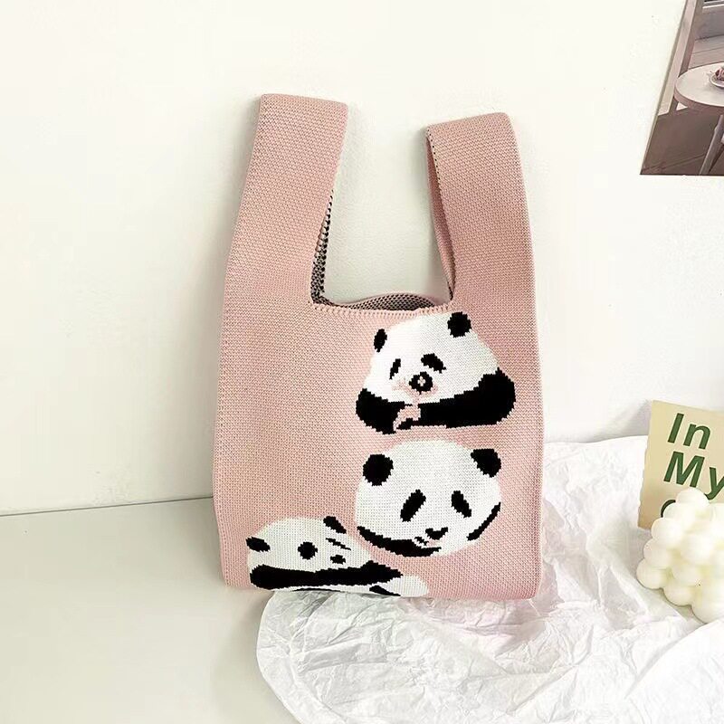 三匹の熊猫-粉【ネット赤パンダおじいさん同金】