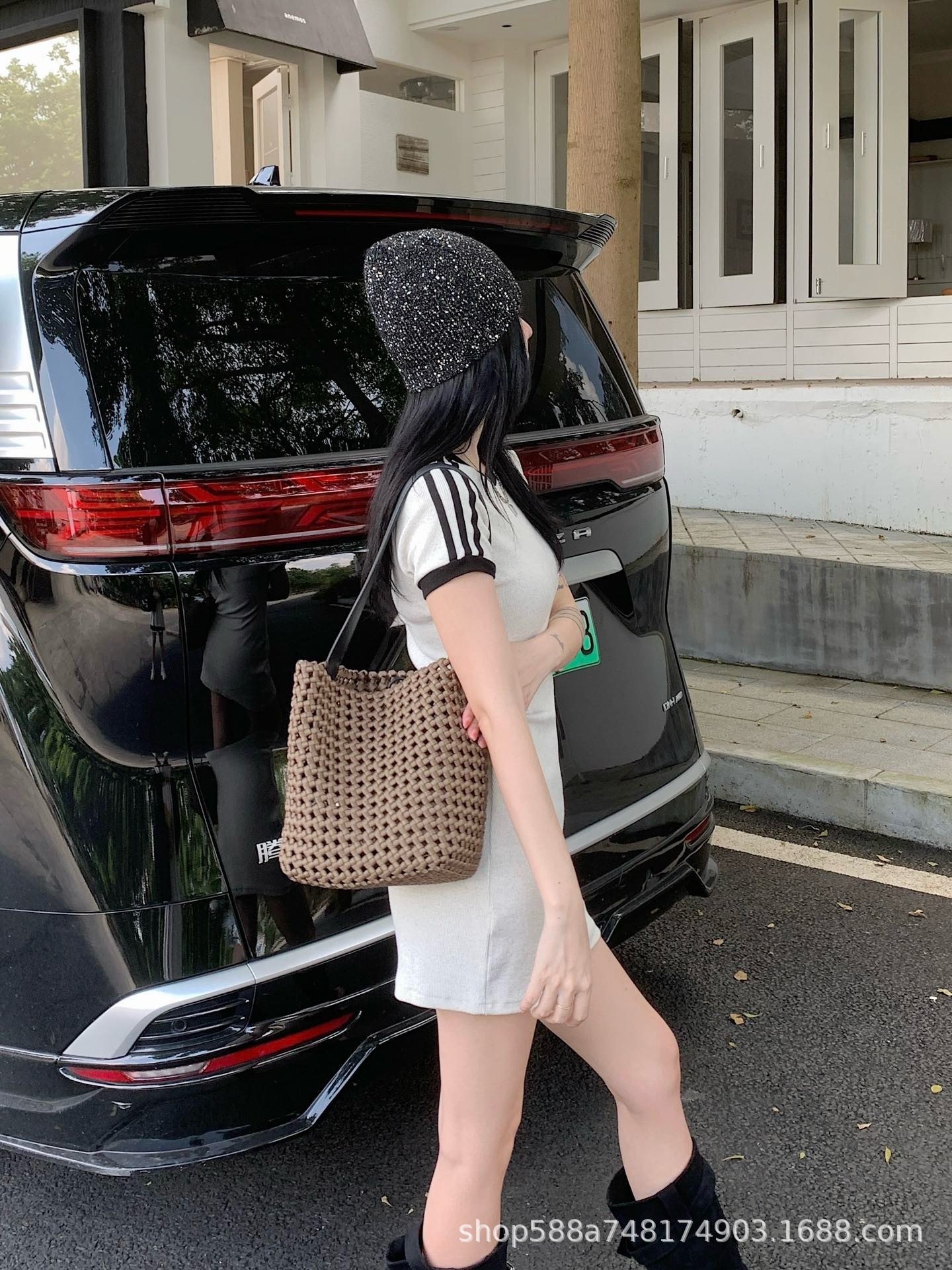 スモールシャンパンゴールド＋サテン内袋、本革