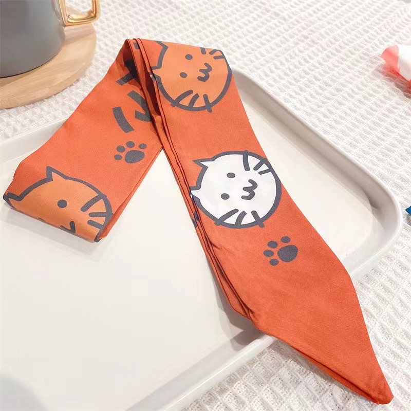 子猫のヘッドバンド