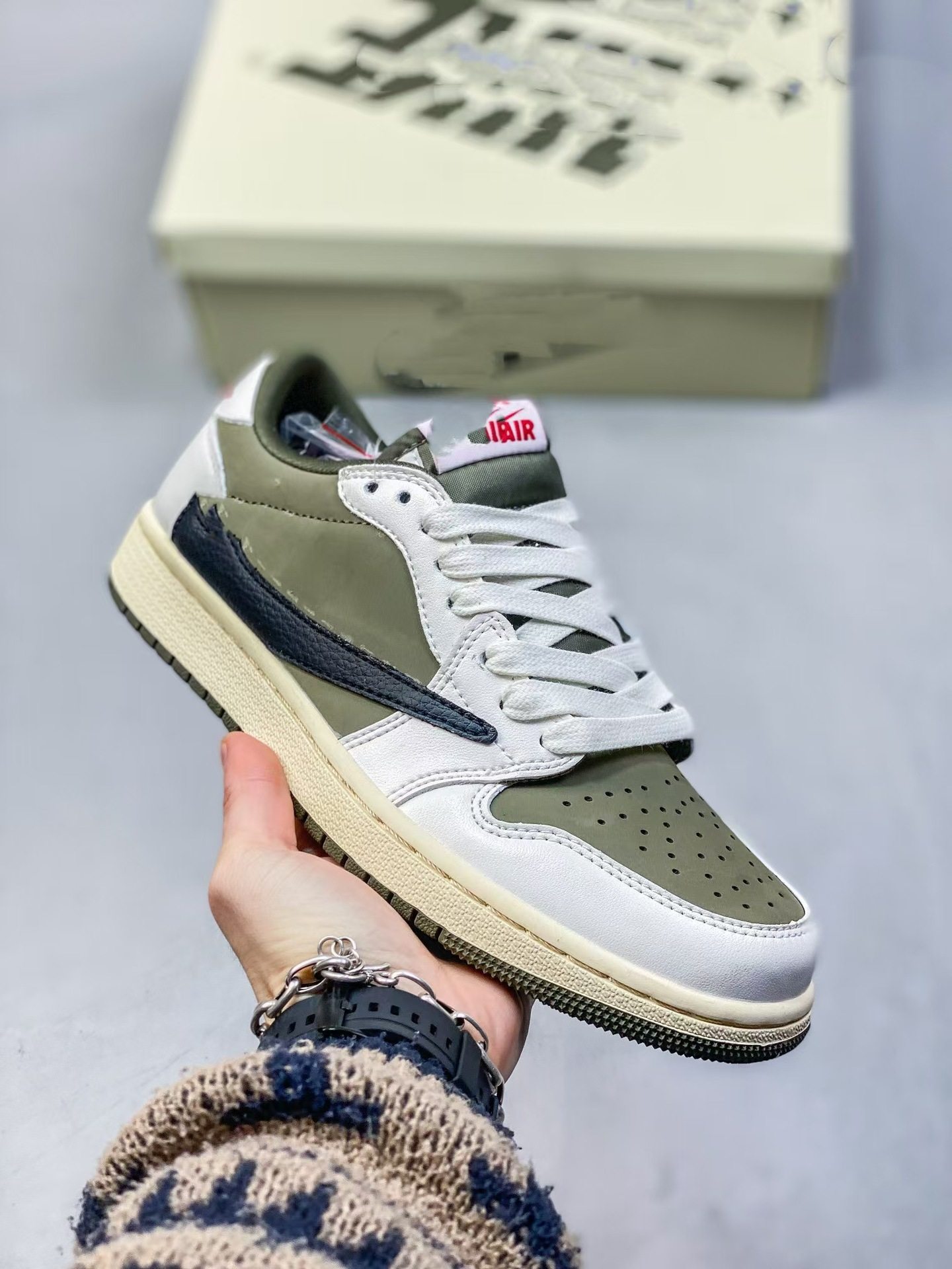 ミリタリーグリーン DM7866-200