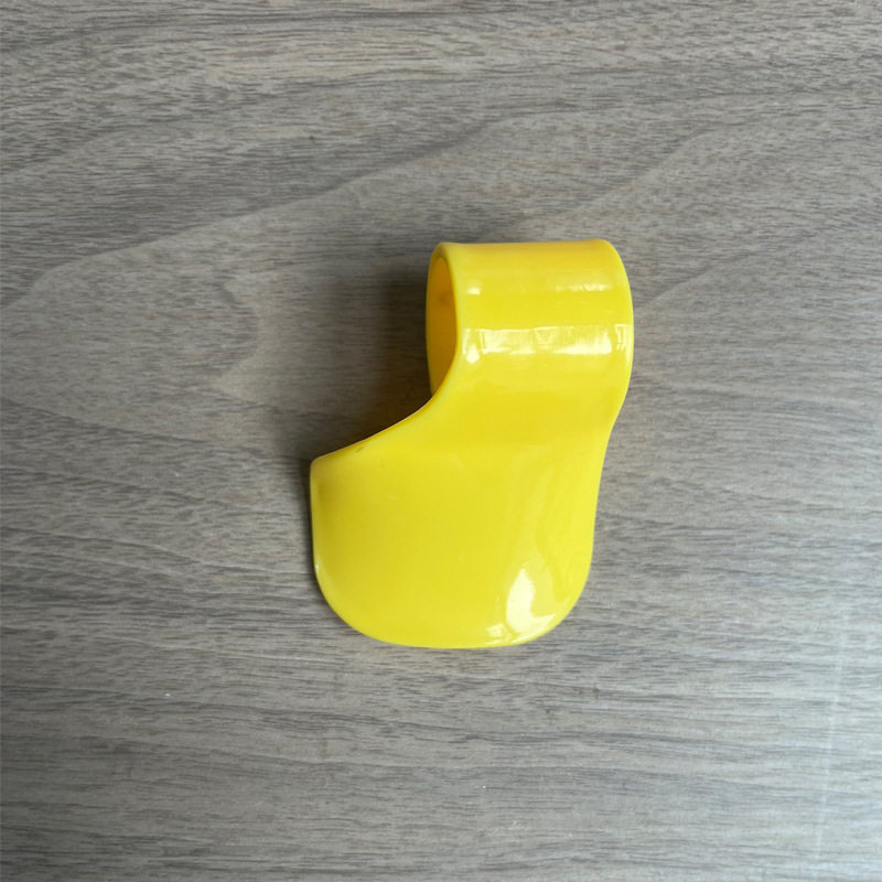 イエロー (裸服)