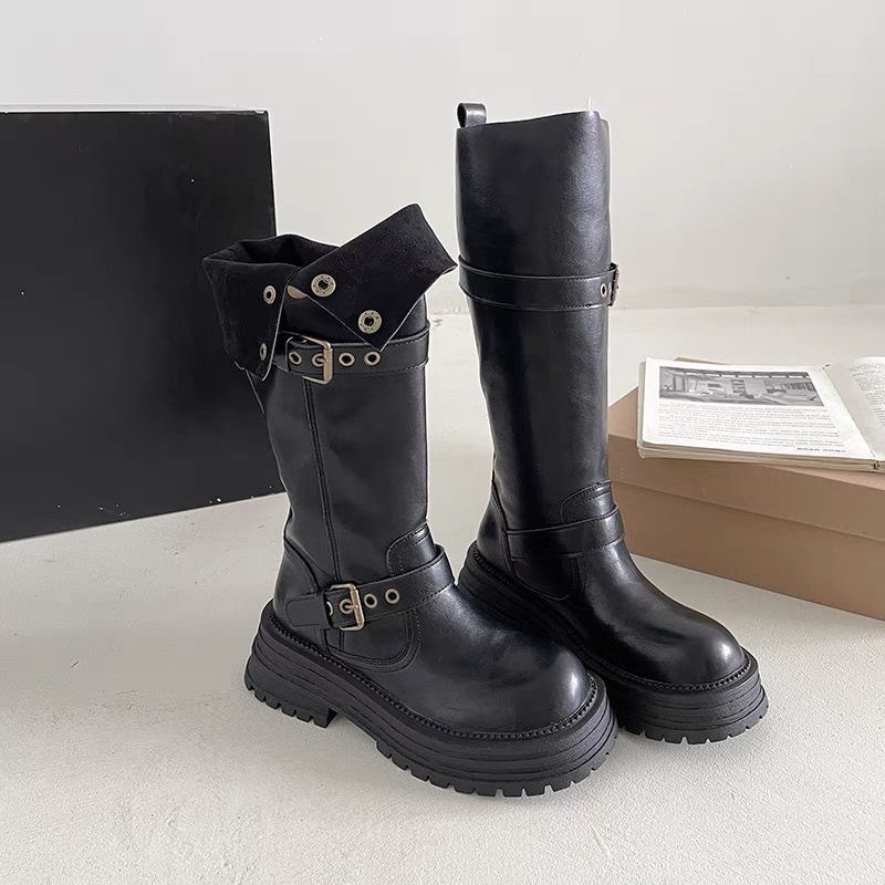 ブラックプラスベルベット