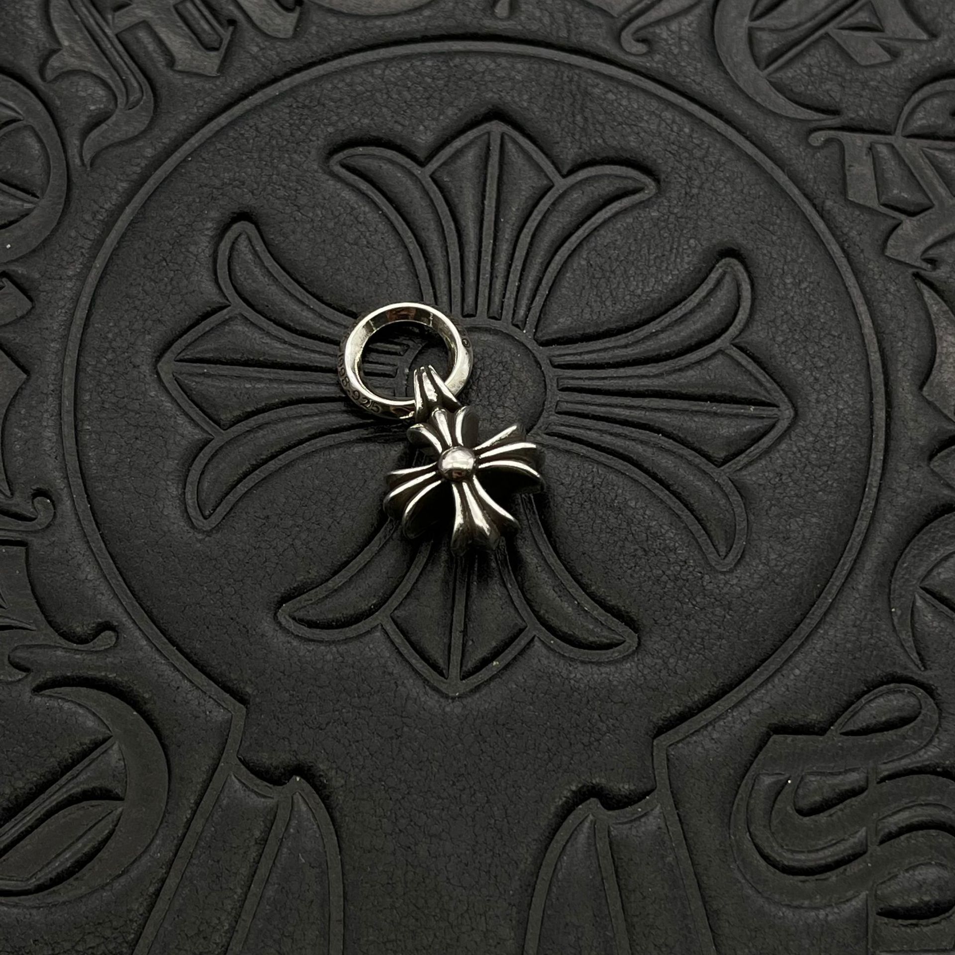 CX045((約28×14mm)