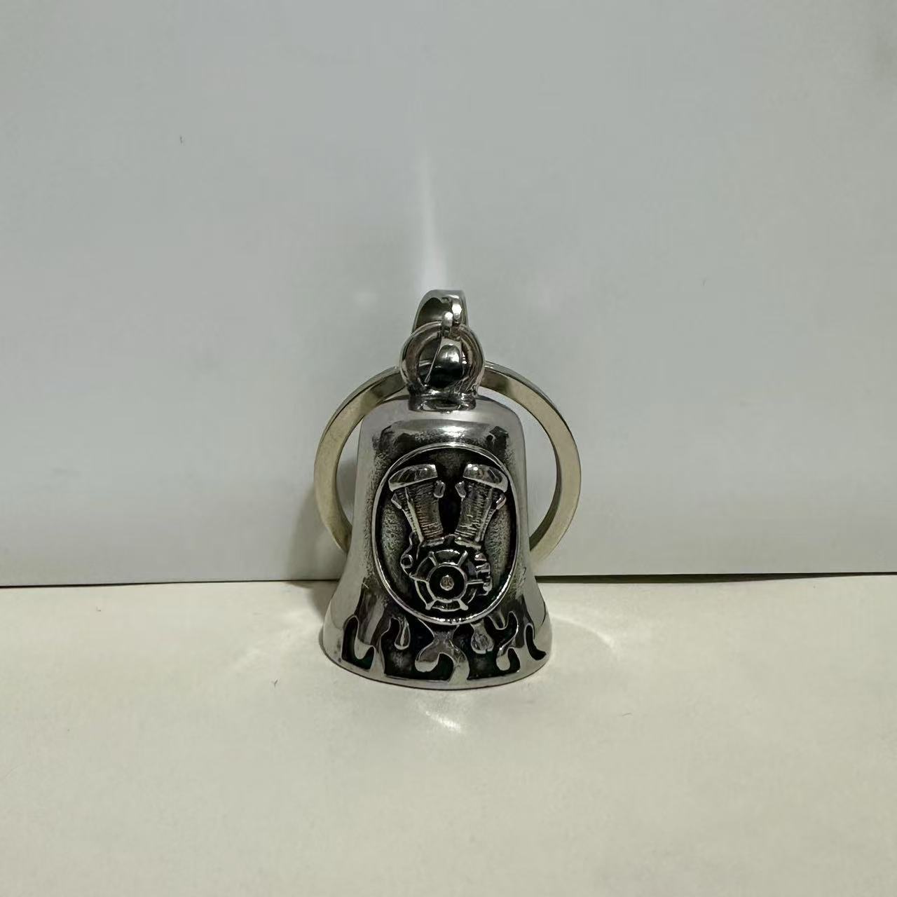 ハーレーベルとキーホルダー