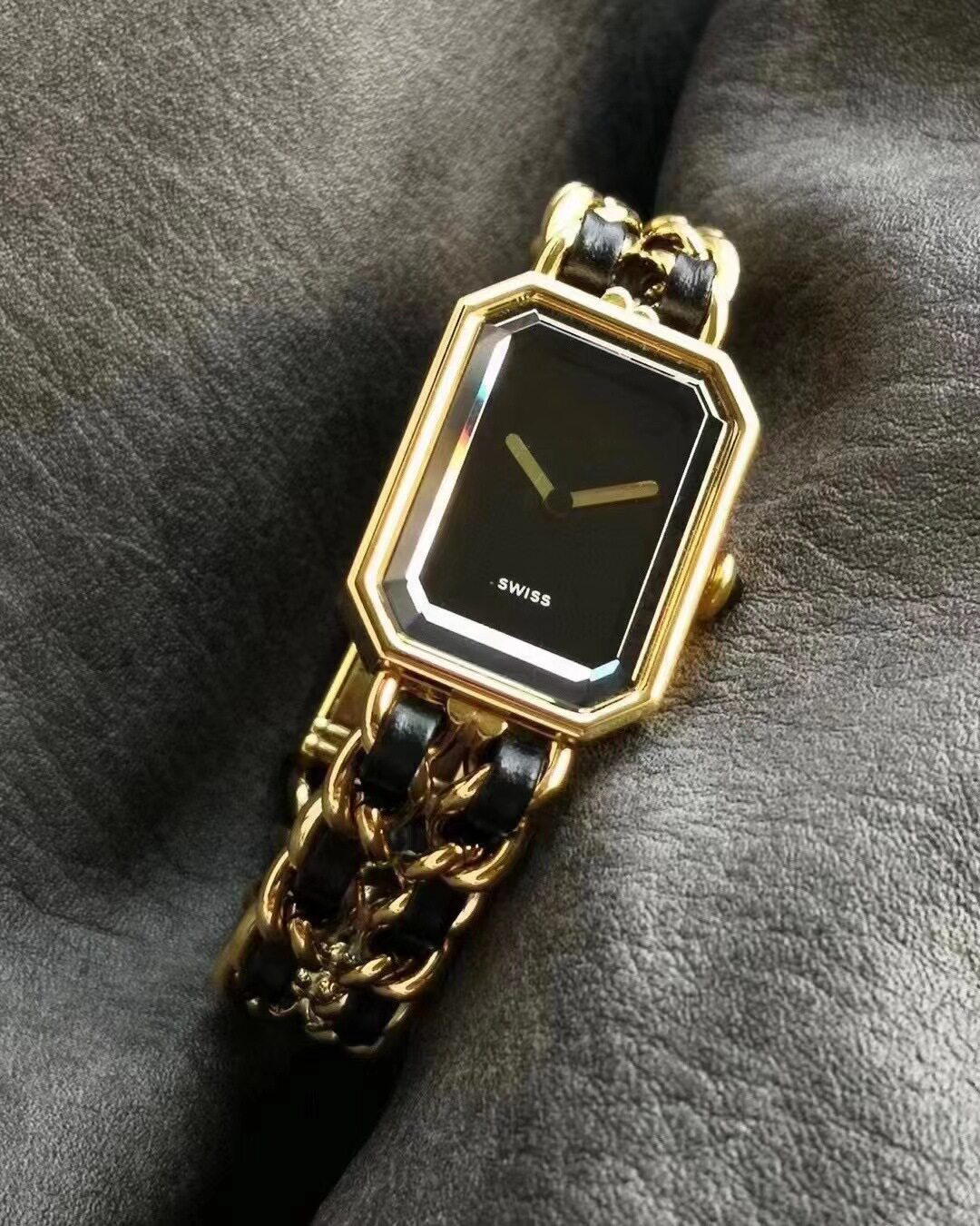 ブラックゴールドS 14CM以内