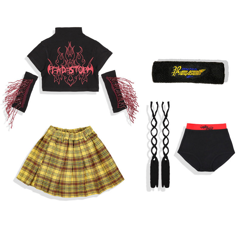 04.黒のトップス+プリーツスカート+ソックス+カチューシャ+レギンス