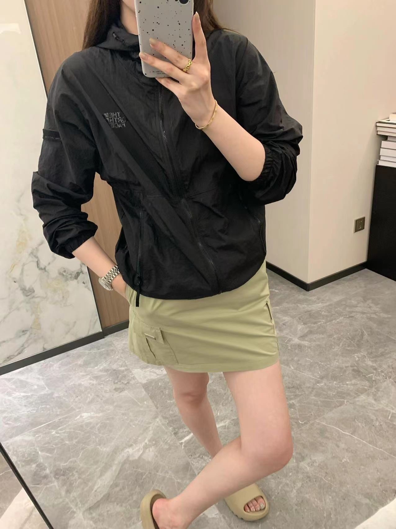 黒