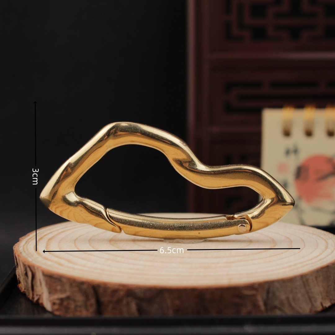 トマホークバックル