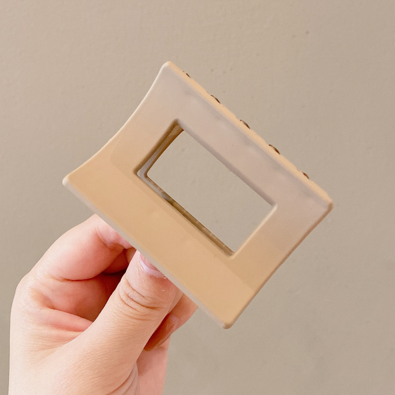 32 # カレー-スクエア