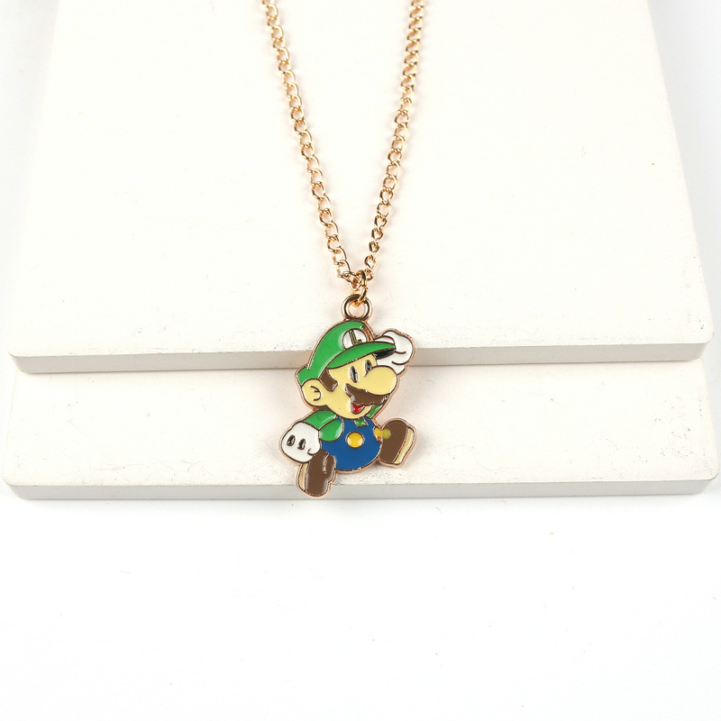 緑のマリオネックレス