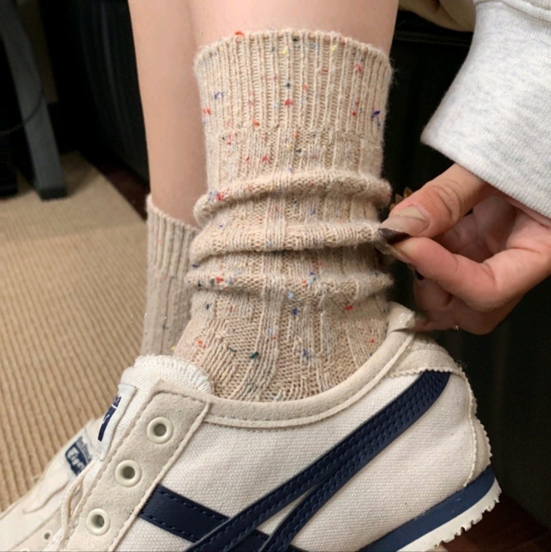 オートミール色